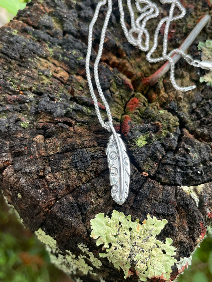 Birds of a feather 🪶 phish inspired pendant