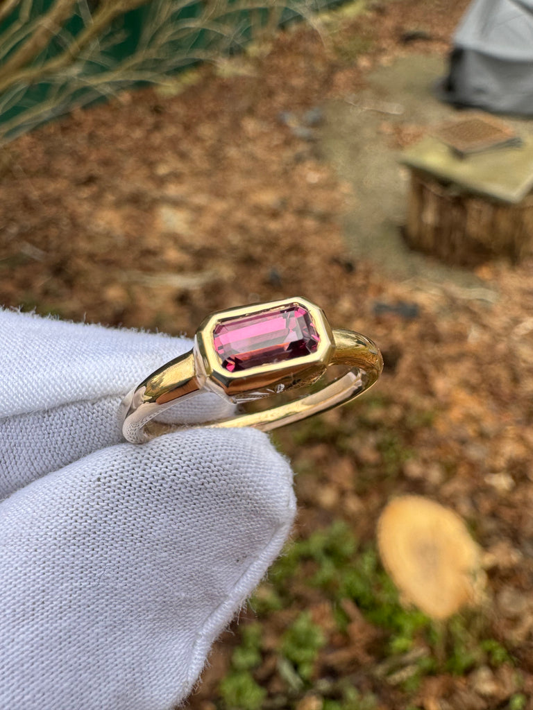 Tanga Garnet in 14k yellow gold