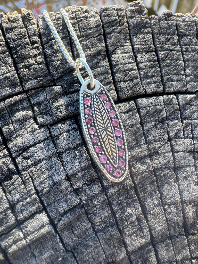 Pink sapphire gemtag