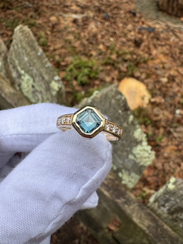 Blue Sapphire and Diamond ring