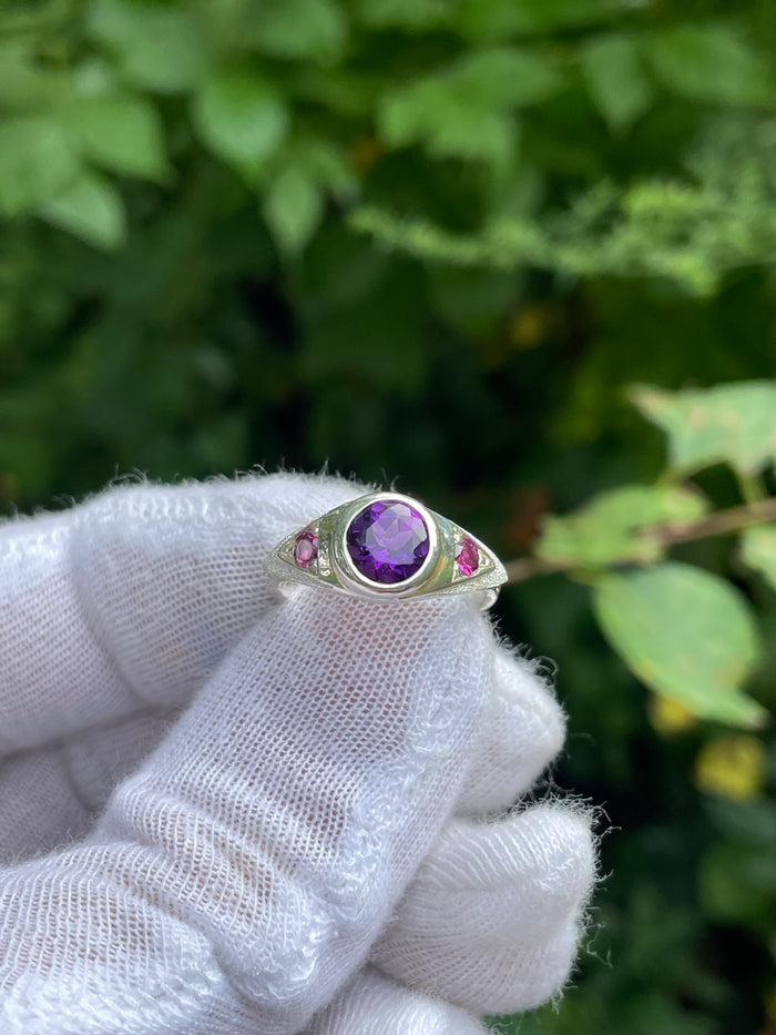 3rd eye ring // amethyst & Rhodolite garnet
