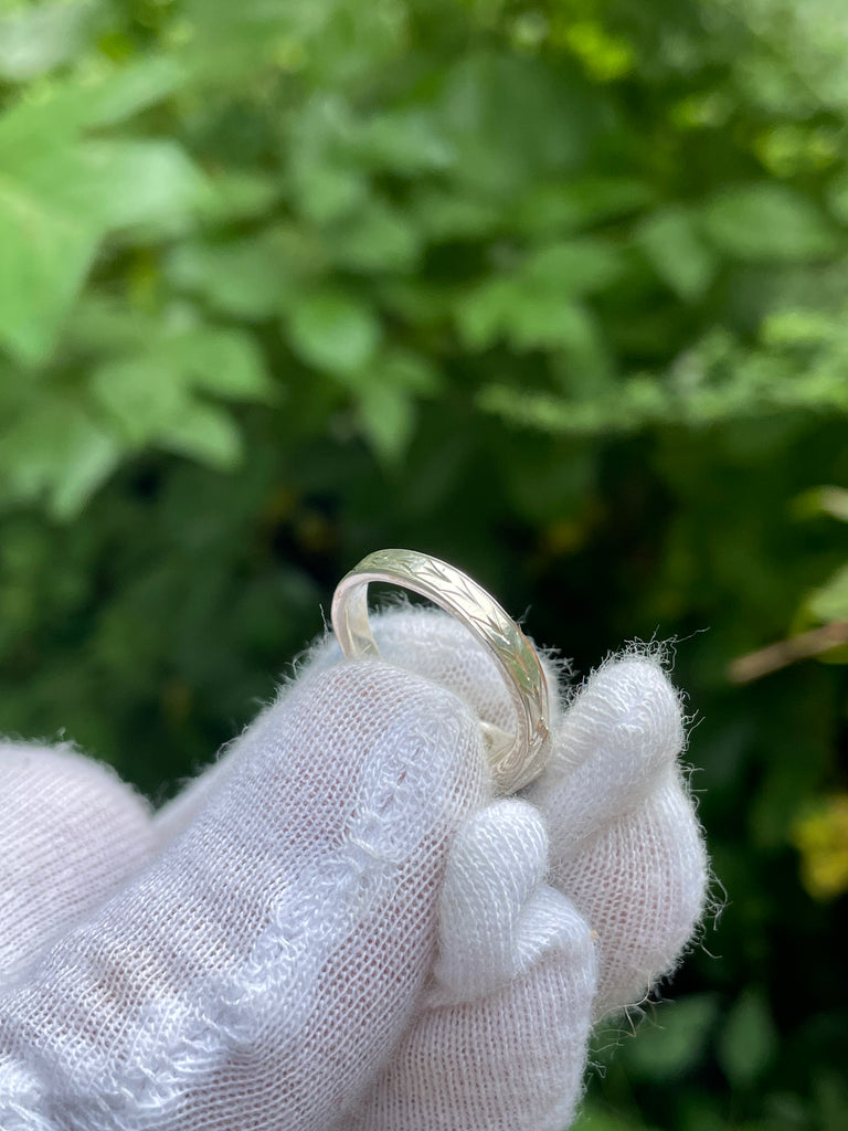3rd eye ring // peridot and tanzanite