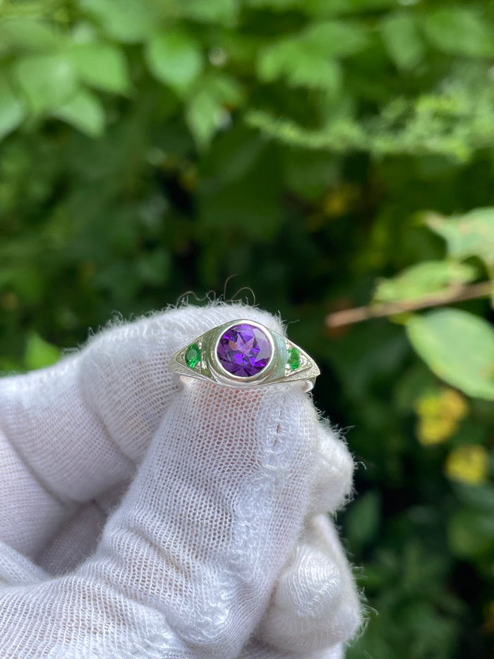 3rd eye ring // amethyst & Tsavorite garnet