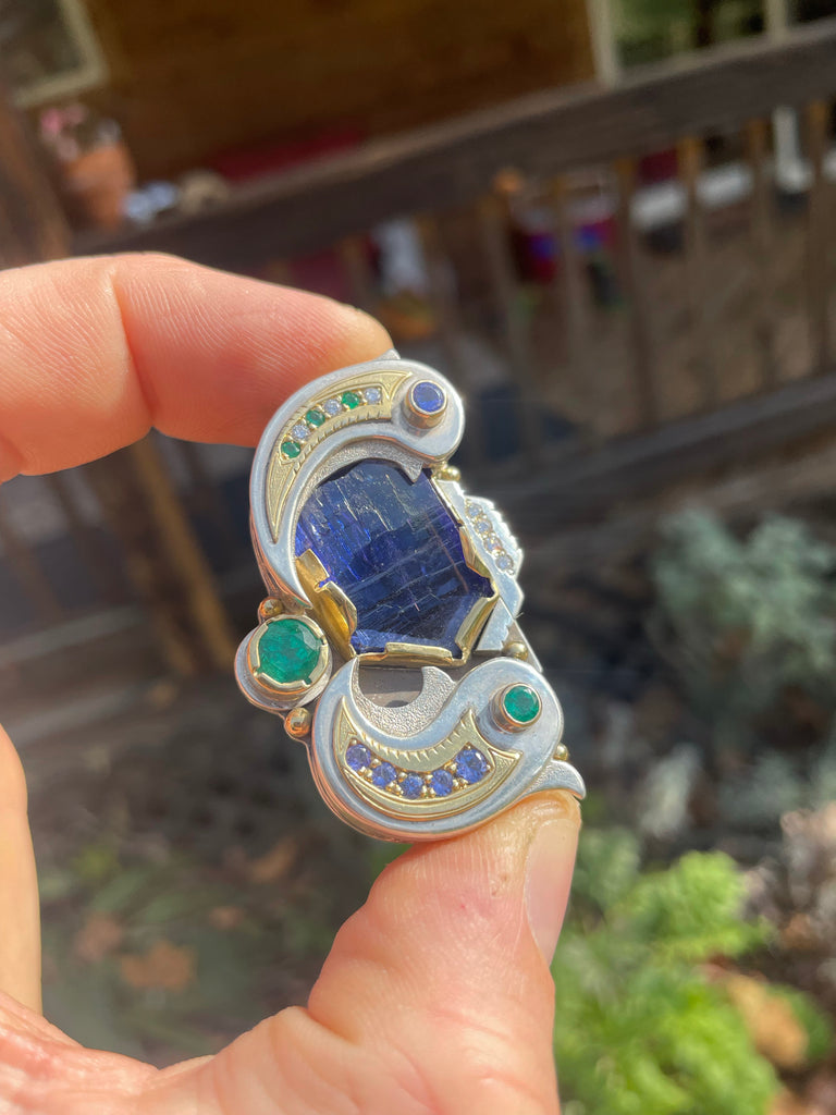 Tanzanite, emerald and diamond talisman