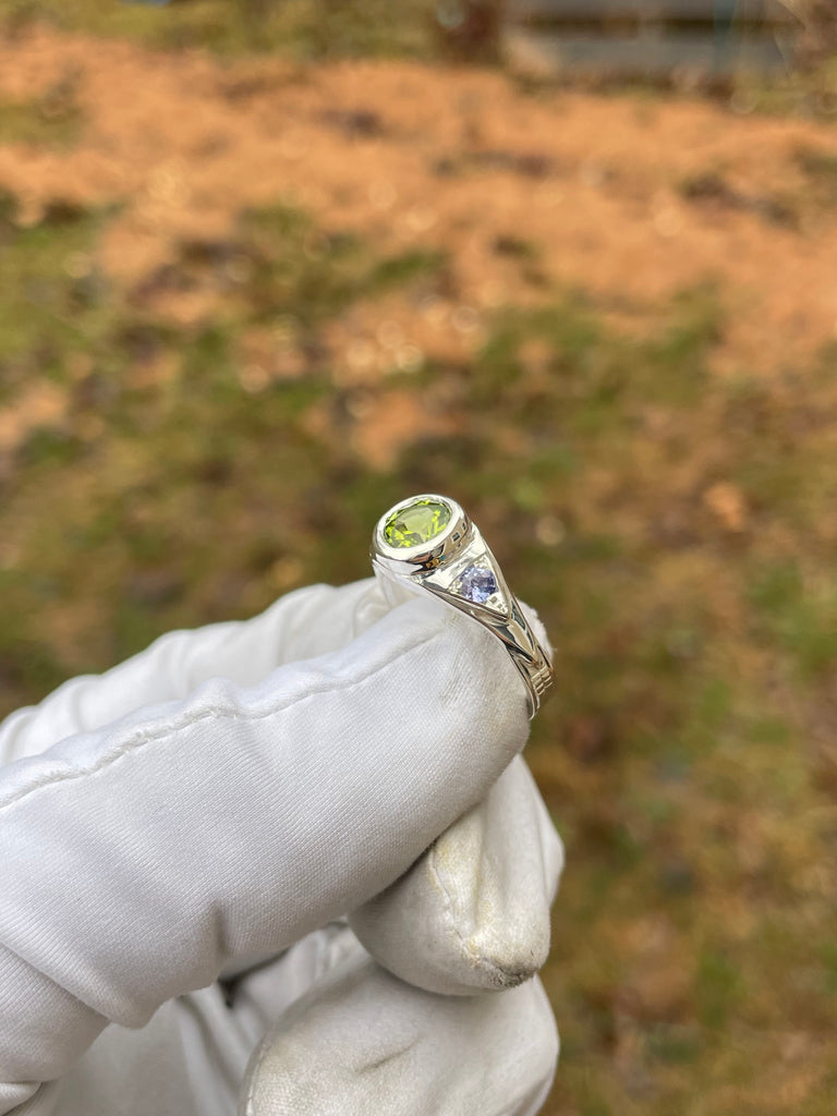 Third eye ring- peridot/ tanzanite- size 8